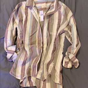 AE striped long sleeve button up shirt